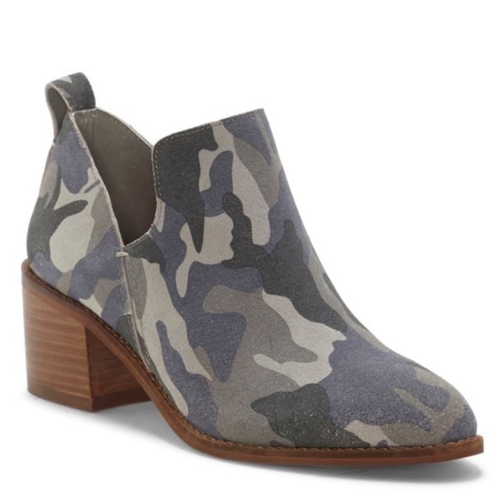 NWT-1.State Leather Camo-Print Block Heel Bootie